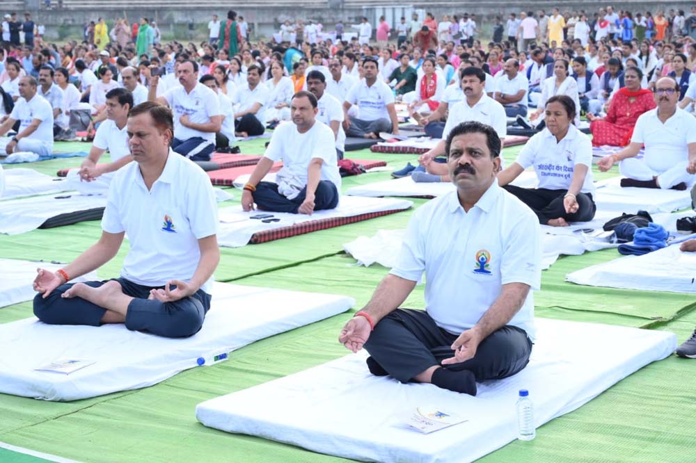 vijay yog