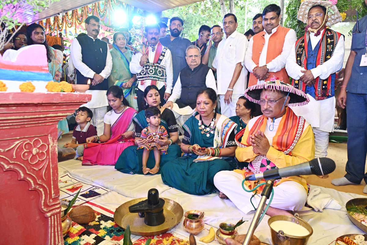 cm-hareli puja