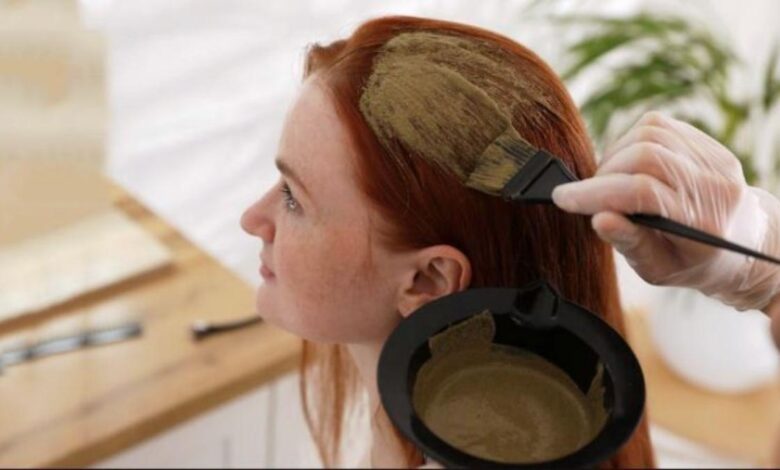 Tips to apply henna on hair in winter