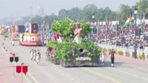 कर्तव्य पथ पर छत्तीसगढ़ की झांकी बनी आकर्षण का केंद्र, दिखाया जनजातीय शौर्य का इतिहास