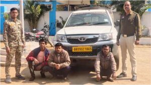 हाईवे पर डीजल चोरी करने वाले 3 आरोपी गिरफ्तार, दो लाख का माल बरामद