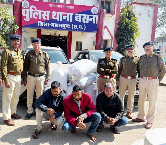 नशे के खिलाफ बड़ी कार्रवाई, 75 लाख का गांजा जब्त, 3 अंतर्राज्यीय तस्कर गिरफ्तार