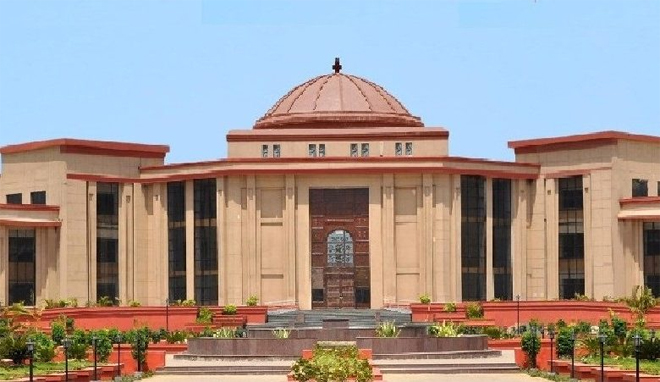 दुष्कर्म केस में महाराष्ट्र के डॉक्टर को राहत नहीं, हाई कोर्ट का एफआईआर और चार्जशीट रद्द करने से इनकार