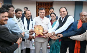 कैबिनेट मंत्री देवांगन धीवर समाज के नववर्ष एवं पारिवारिक मिलन समारोह में हुए शामिल