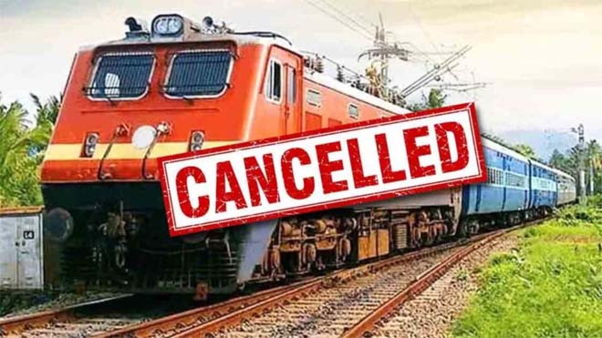 यात्रीगण कृपया ध्यान दें! छत्तीसगढ़ से गुजरने वाली 14 ट्रेनें रद्द, यहां चेक करें लिस्ट