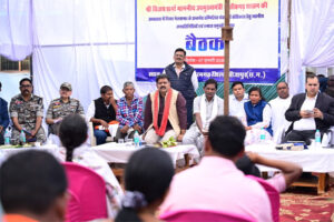बस्तर के कोने कोने तक शांति और खुशहाली लाने शासन प्रतिबद्ध : उपमुख्यमंत्री विजय शर्मा