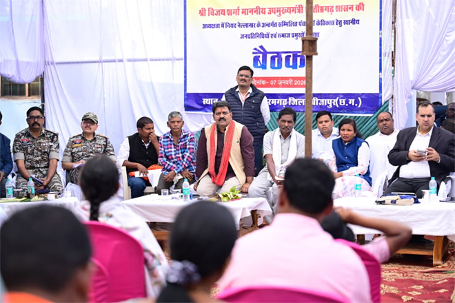 बस्तर के कोने कोने तक शांति और खुशहाली लाने शासन प्रतिबद्ध : उपमुख्यमंत्री विजय शर्मा