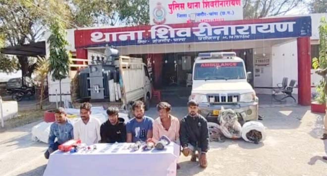 केबल चोर गिरोह का पर्दाफाश : एंबुलेंस से करते थे तस्करी, लाखों के माल के साथ आरोपी गिरफ्तार