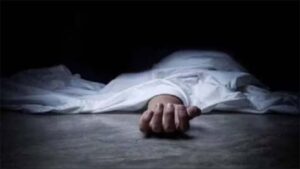 गले में तार बांधकर इमारत से कूदा छात्र, मौके पर हुई मौत,जांच में जुटी पुलिस