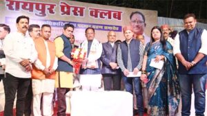 प्रेस लोकतंत्र का चौथा स्तंभ, पत्रकार लोकतंत्र के सच्चे सेनानी : मुख्यमंत्री साय