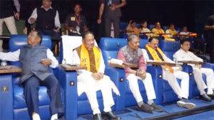 सीएम विष्णुदेव साय ने मंत्रिमंडल के साथ आरएसएस के 100 वर्षों पर आधारित ‘शतक’ फिल्म देखी, टैक्स फ्री करने की घोषणा की