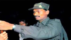 6 करोड़ का इनाम, 135 जवानों का हत्यारा, कौन है सरेंडर करने वाला दुर्दांत नक्सली देवजी?