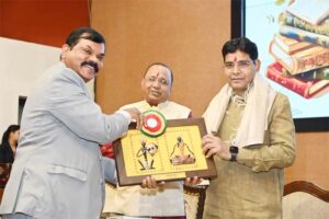 राष्ट्रीय शिक्षा नीति 2020 के माध्यम से शिक्षा को रोजगारोन्मुख, नवाचारपरक और वैश्विक स्तर पर प्रतिस्पर्धी बनाया जा रहा है : उच्च शिक्षा मंत्री टंक राम वर्मा