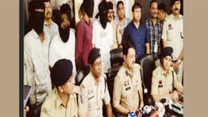 मस्तूरी गोलीकांड : 2 कांग्रेस नेता पुलिस की गिरफ्त से बाहर, दोनों पर 5-5 हजार का इनाम घोषित