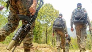 गढ़चिरौली एनकाउंटर में अब तक 6 नक्सली ढेर, छत्तीसगढ़-महाराष्ट्र बॉर्डर इलाके का कमांडर प्रभाकर भी मारा गया