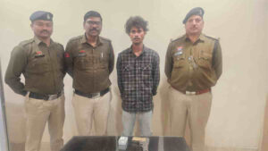 एकतरफा प्यार में सिरफिरे आशिक ने युवती के पिता पर चलाई गोली, बंदूक के साथ आरोपी गिरफ्तार