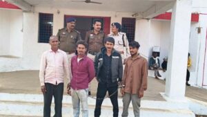 पुलिस की बड़ी कार्रवाई, स्थायी वारंटी और फरार 5 आरोपी गिरफ्तार