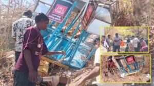 खल्लारी मंदिर में बड़ा हादसा, हवा में अटकी सांसें; रोपवे गिरने से 13 श्रद्धालु घायल, 5 की हालत नाजुक