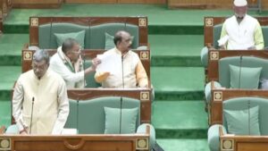 एसआईआर पर विधानसभा मे हंगामा : नेता प्रतिपक्ष का स्थगन प्रस्ताव नामंजूर होने पर विपक्ष ने किया सदन का बायकाट