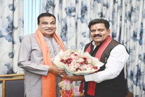 केंद्रीय परिवहन मंत्री नितिन गडकरी से मिले उपमुख्यमंत्री विजय शर्मा, कवर्धा बायपास और NH-30 के धवईपानी से सिमगा सेक्शन को 4-लेन करने का किया आग्रह