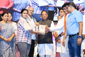 पंचायती राज संस्थाओं को सशक्त बनाकर विकसित भारत की नींव को मजबूत कर रही है हमारी सरकार : मुख्यमंत्री विष्णु देव साय