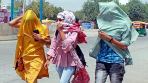 अप्रैल में हो गया ‘नौतपा’ जैसा हाल, इन शहरों में लू का अलर्ट, आइए जानते है आज का मौसम