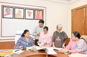 आंगनबाड़ी केवल पोषण नहीं, बल्कि संस्कार निर्माण की पाठशाला बने : मंत्री श्रीमती लक्ष्मी राजवाड़े