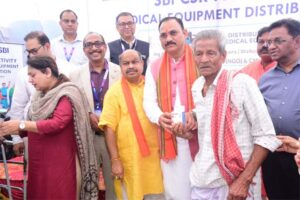 सरकार स्वास्थ्य सेवाओं के विस्तार और सुदृढ़ीकरण के लिए प्रतिबद्ध : स्वास्थ्य मंत्री श्याम बिहारी जायसवाल
