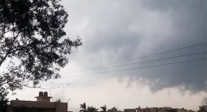 छत्तीसगढ़ में गरज-चमक के साथ बारिश का अलर्ट, जानें आज आपके शहर में कैसा रहेगा मौसम