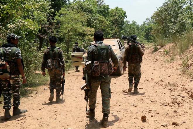 आईईडी ब्लास्ट में चार जवान शहीद, गृह मंत्री विजय शर्मा ने हादसे पर जताया दुख