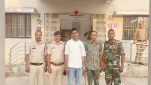 फर्जी निवास प्रमाण पत्र से सीआरपीएफ में भर्ती हुआ जवान गिरफ्तार, बलरामपुर पुलिस की बड़ी कार्रवाई