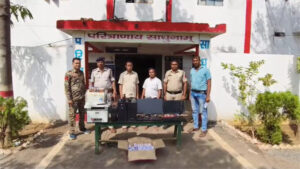 धान खरीदी में 99 लाख से ज्यादा का फर्जीवाड़ा, समिति प्रबंधक और कम्प्यूटर ऑपरेटर गिरफ्तार