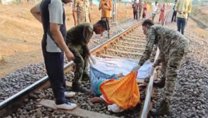 दर्दनाक हादसा : ट्रेन की चपेट में आने से सेवानिवृत्त शिक्षक की मौत, रेलवे ट्रैक पार करते समय हुआ हादसा