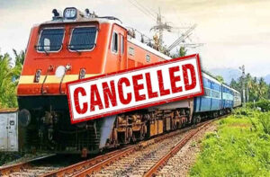 छत्तीसगढ़ में रेलवे का बड़ा झटका : 77 ट्रेनें रद्द, कई के बदले रूट और कई घंटों लेट; देखिए पूरी लिस्ट