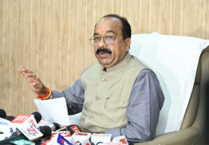 सड़कों और पुलों के निर्माण की धीमी गति पर बिफरे उप मुख्यमंत्री अरुण साव, 2 ठेकेदारों के पंजीयन निरस्त