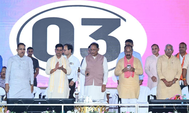 मुख्यमंत्री विष्णु देव साय ने जारी की महतारी वंदन योजना की 28वीं किस्त, 68.54 लाख महिलाओं के खातों में अंतरित हुए 642.27 करोड़ रुपये