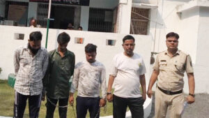 युवती ने सरपंच पर लगाया दुष्कर्म का आरोप, पुलिस जांच मे आरोप निकला फर्जी, युवती समेत पांच गिरफ्तार