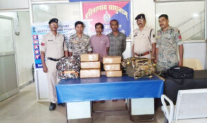 32 किलो गांजा के साथ दो अंतर्राज्यीय तस्कर गिरफ्तार, 14 लाख 94 हजार का गांजा जब्त