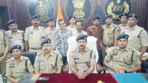 सर्राफा व्यापारी हत्याकांड: मास्टरमाइंड समेत 3 आरोपी गिरफ्तार, लूट का सामान जब्त, जानें कैसे हुआ खुलासा