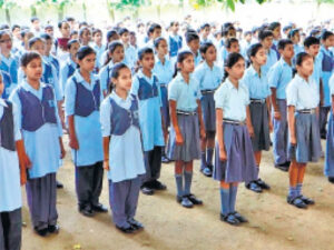 छत्तीसगढ़ के स्कूलों में राष्ट्रगान के साथ-साथ राज्यगीत और भोजन मंत्र के गूजेंगे सुर, शिक्षा विभाग ने जारी किया शेड्यूल