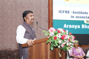 टिश्यू कल्चर तकनीक से किसानों को मिलेगा अधिक लाभ : वन मंत्री केदार कश्यप