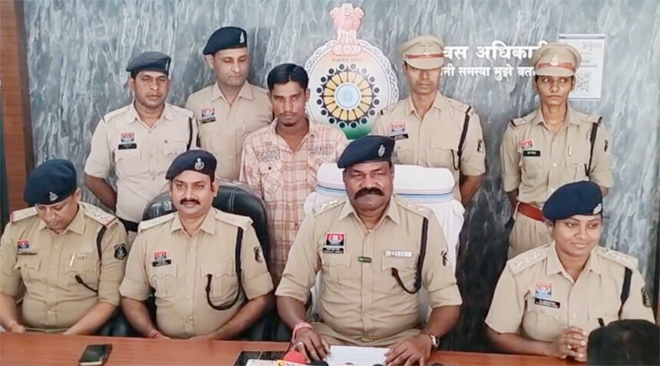 40 घंटे में खुला अंधे कत्ल का राज : 13 वर्षीय मासूम की हत्या कर खेत में दफनाया, आरोपी गिरफ्तार