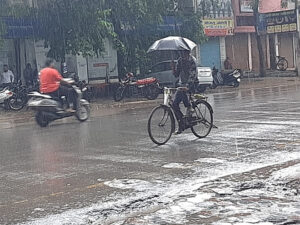 छत्तीसगढ़ में फिर बदलेगा मौसम, आज कई जिलों में बारिश के आसार, आईएमडी ने जारी किया अलर्ट