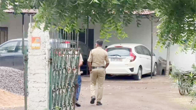 पीतल कारोबारी के ठिकानों पर ईडी और आयकर विभाग की दबिश, दस्तावेजों और वित्तीय लेनदेन की जांच जारी