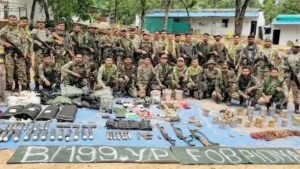 बीजापुर के जंगलों में मिले नक्सलियों के 8 डंप, आईईडी समेत भारी मात्रा में विस्फोटक सामान भी बरामद