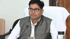 उद्योगों के वृक्षारोपण कार्यक्रमों की समीक्षा करेंगे आवास एवं पर्यावरण मंत्री ओ.पी. चौधरी