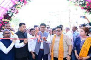 वित्त मंत्री ओपी चौधरी ने किया जीके इलेक्ट्रिक शोरूम का शुभारंभ, कहा “स्थानीय व्यापार और रोजगार को मिलेगा बढ़ावा, आधुनिक सुविधाओं से ग्राहकों को होगा लाभ”