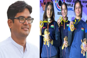 वित्त मंत्री ओपी चौधरी ने ISSF वर्ल्ड कप में पदक विजेता ईशा सिंह और मनु भाकर को दी बधाई