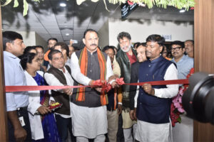 बस्तर को मिली अत्याधुनिक कैथलैब की सौगात, स्वास्थ्य मंत्री श्याम बिहारी जायसवाल ने किया लोकार्पण