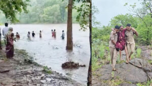 तुरतुरिया मंदिर में दर्शन करने गए 250 भक्त बाढ़ में फंसे, पुलिस की टीम ने किया रेस्क्यू, कंधे पर लादकर पार किया नदी